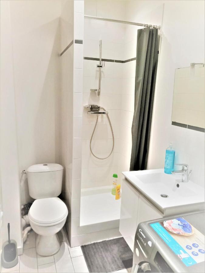 Appartement Proche Centre Ville, Gare Et Autoroute Melun Buitenkant foto