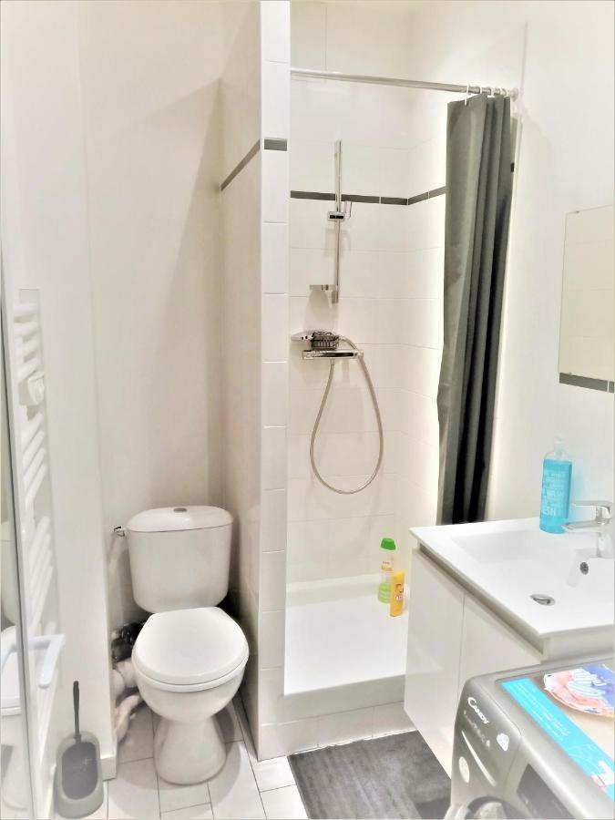 Appartement Proche Centre Ville, Gare Et Autoroute Melun Buitenkant foto