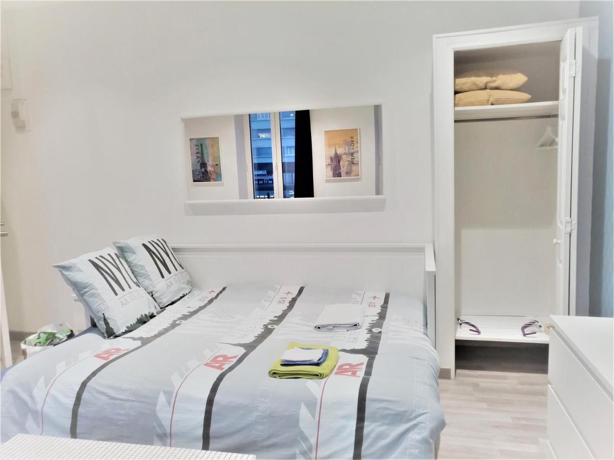 Appartement Proche Centre Ville, Gare Et Autoroute Melun Buitenkant foto