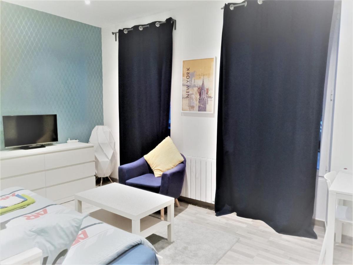 Appartement Proche Centre Ville, Gare Et Autoroute Melun Buitenkant foto